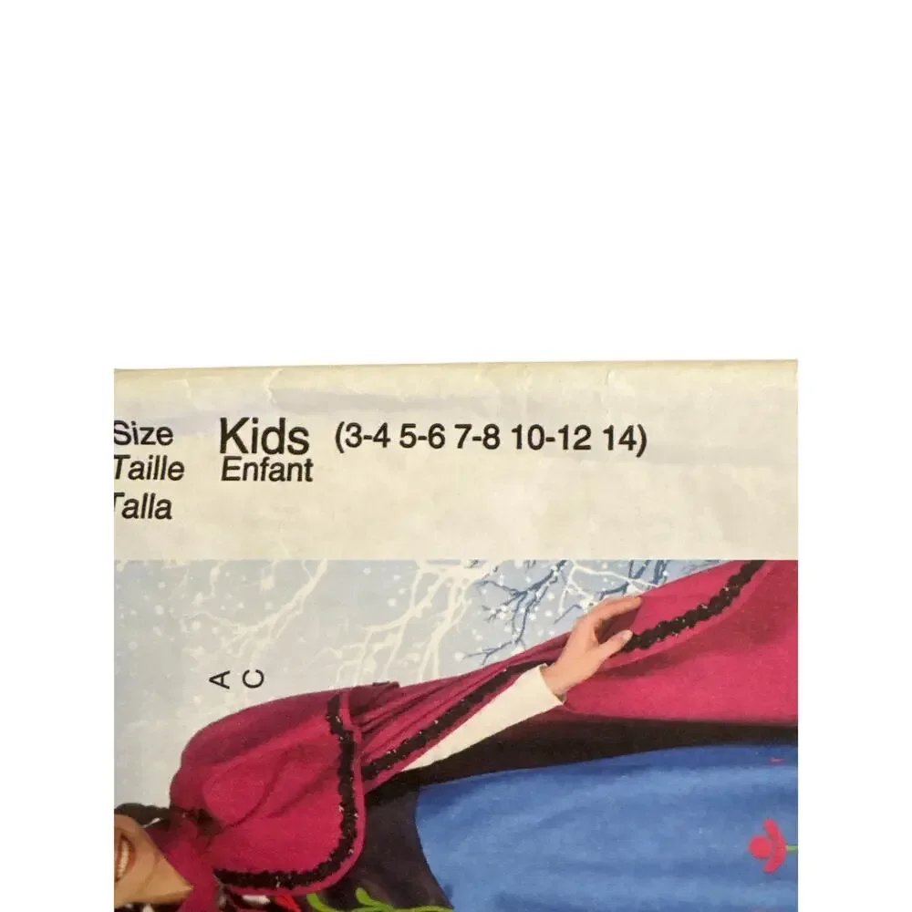 McCalls Sewing Pattern Winter Princess Dresses, and Cape FROZEN M7000 Girls 3-14